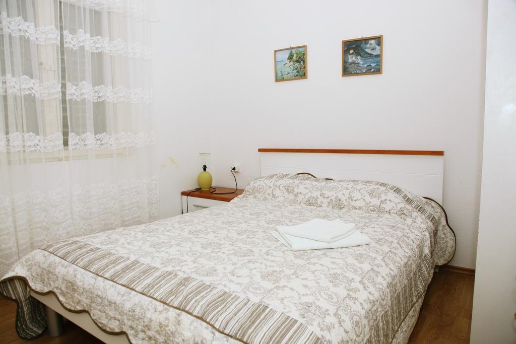 Apartments Gabrijela プリズバ 部屋 写真