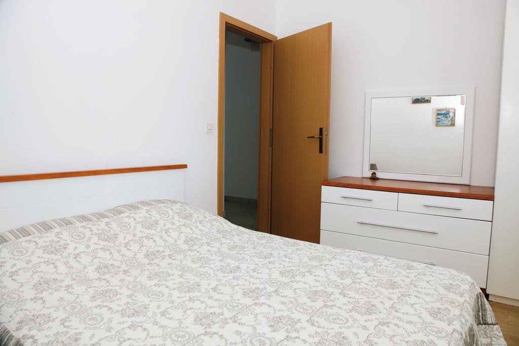 Apartments Gabrijela プリズバ 部屋 写真